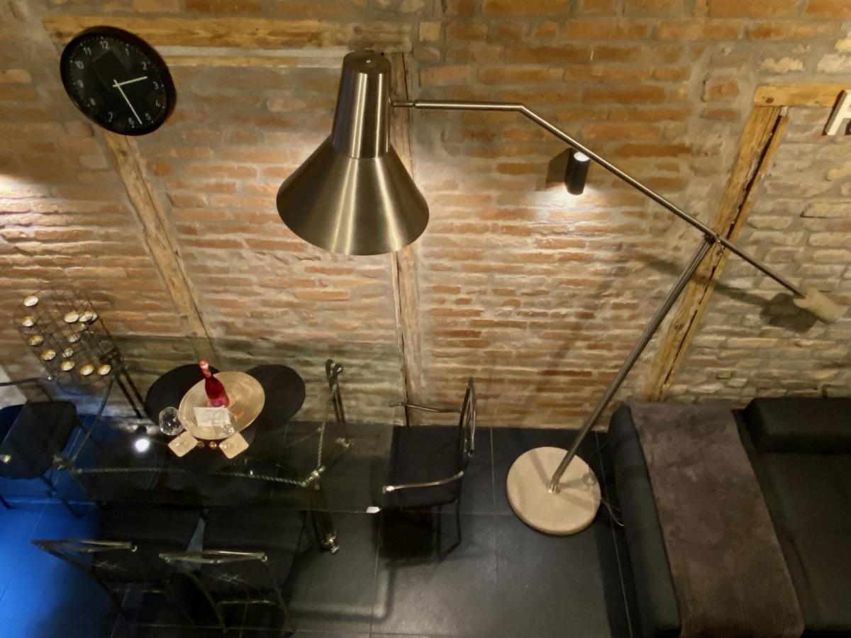 Kiraly Street , Stylish Apartment Boedapest Buitenkant foto